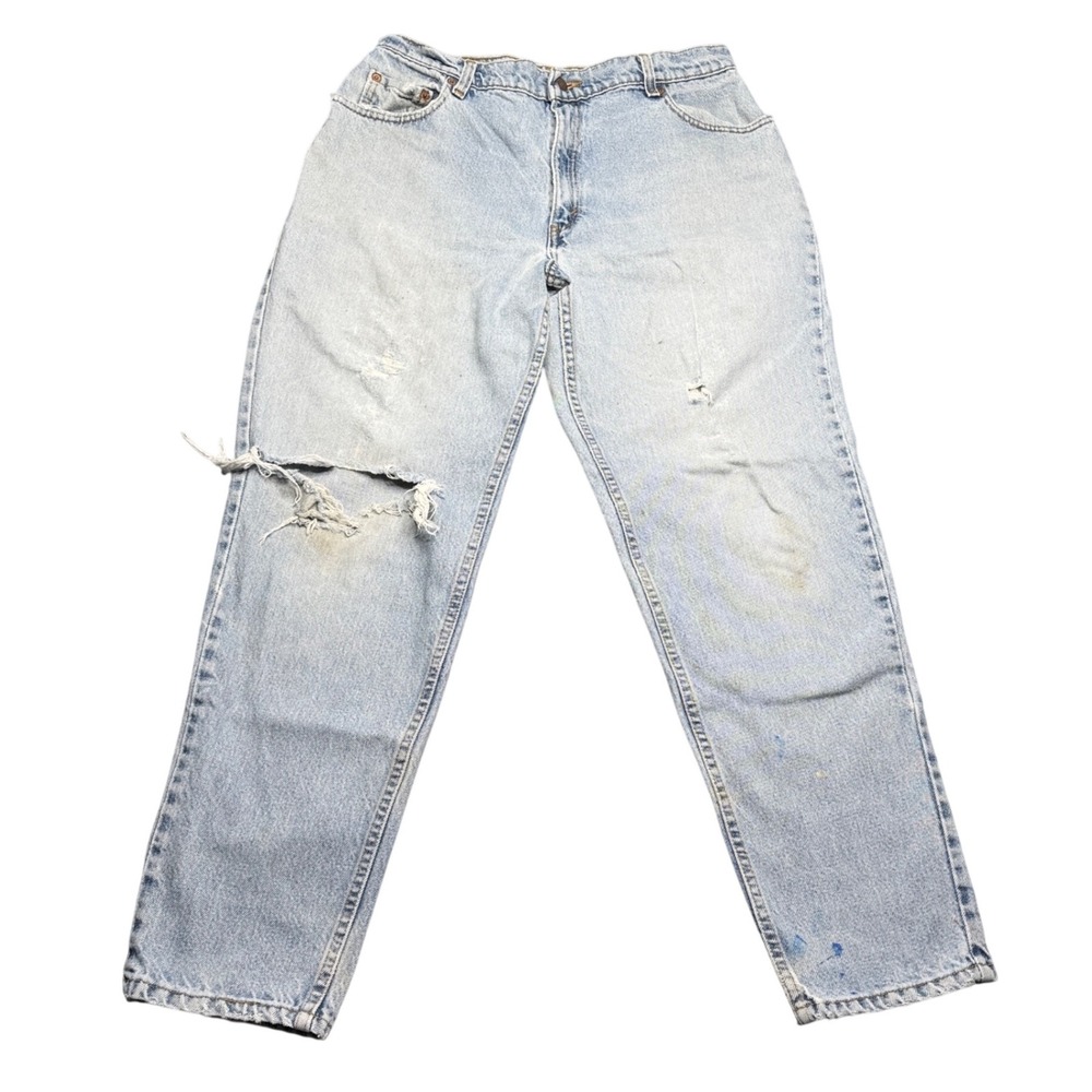 Vintage Levi's 551 Distressed Jeans Light Wash Relaxed Fit Tapered Leg sz 16 USA